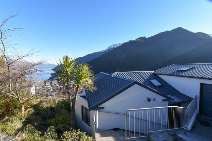 The Queenstown Bothy ภายนอก รูปภาพ